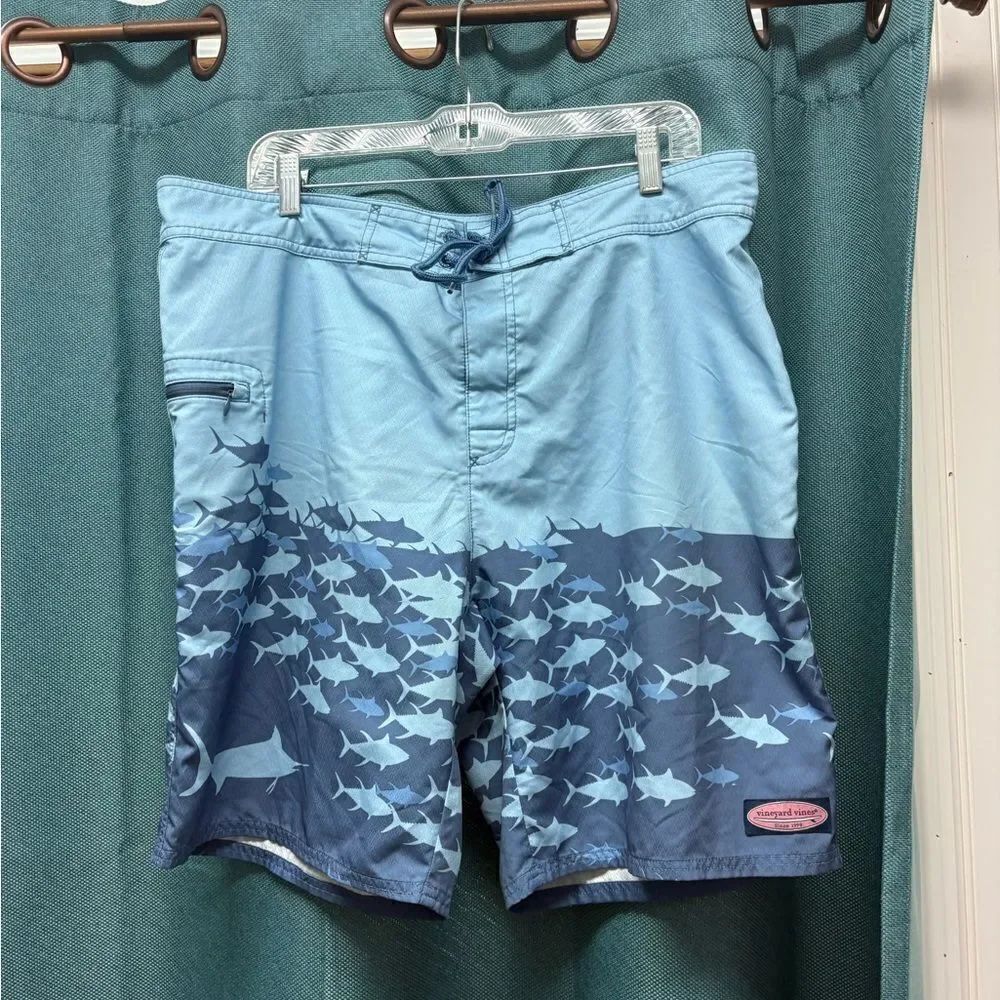 Vineyard Vines Swim Trunk Light and Dark Blue Fish Design, Size Large/36